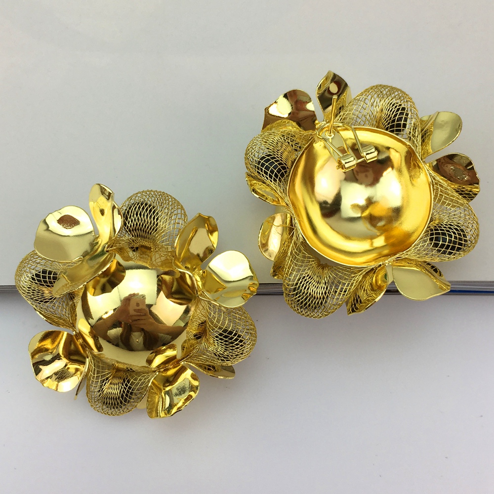 ต่างหูชุบทองสำหรับผู้หญิงเครื่ - Women Accessories Dubai บทวิจารณ์และราคา