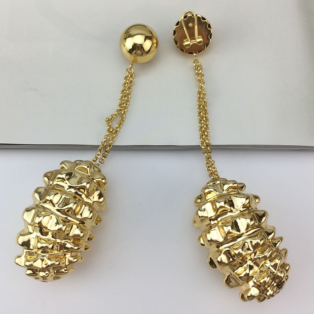 ต่างหูชุบทองสำหรับผู้หญิงเครื่ - Women Accessories Dubai บทวิจารณ์และราคา