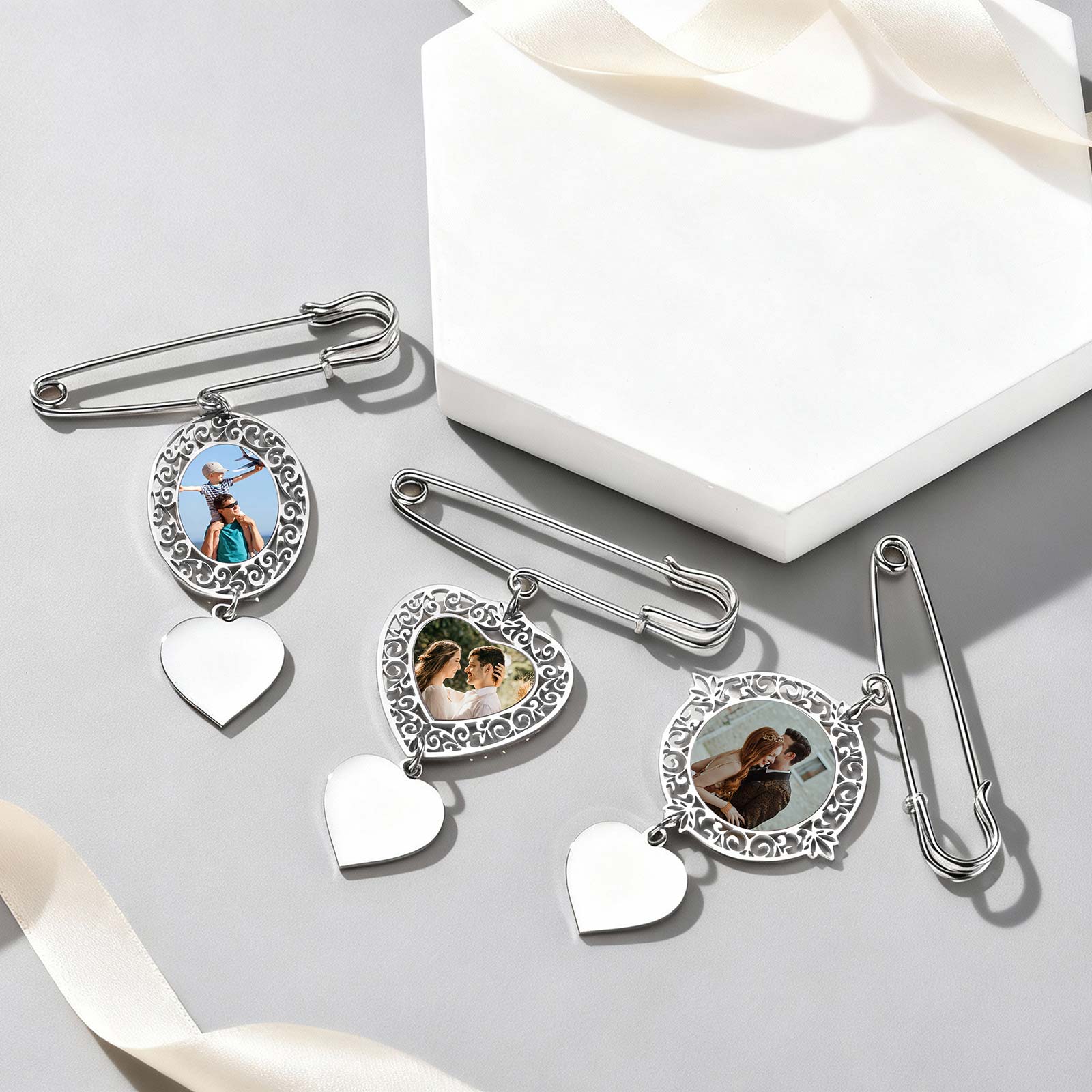 เข็มกลัดรูปภาพแบบกำหนดเอง DIY  - Women Accessories Images บทวิจารณ์และราคา
