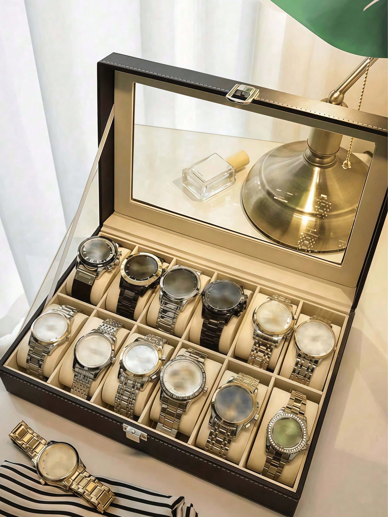 กล่องใส่นาฬิกาหนังพร้อมกุญแจล็ - Women Accessories Gift Box บทวิจารณ์และราคา