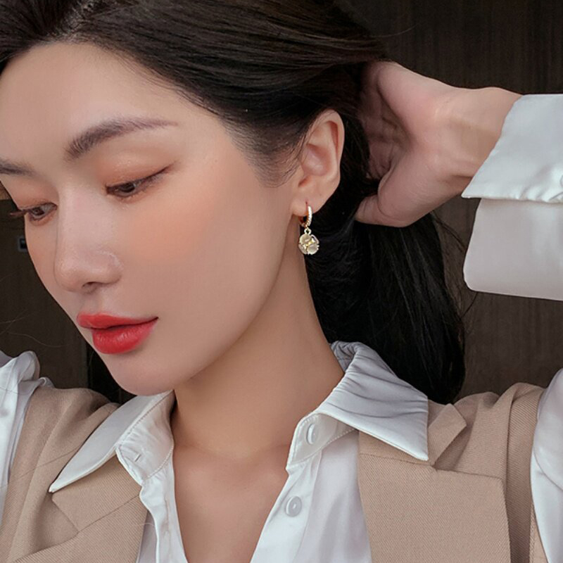 ต่างหูห้อยทรงกลมประดับหินตาแมว - Women'S Accessories Trends 2026 บทวิจารณ์และราคา