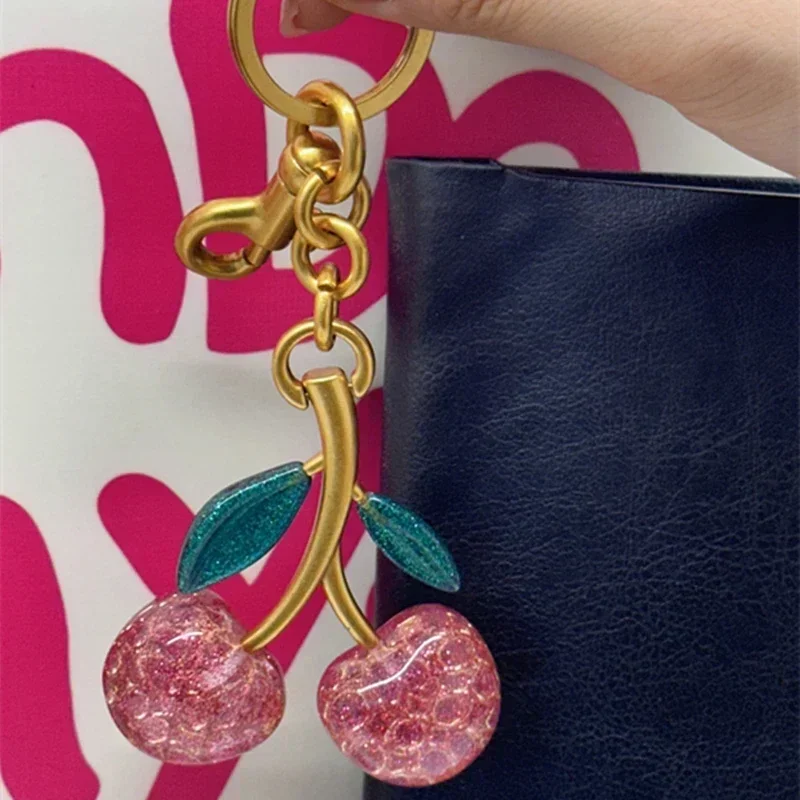 แฟชั่นเชอร์รี่พวงกุญแจฤดูร้อนผ - Women'S Accessories Coach บทวิจารณ์และราคา