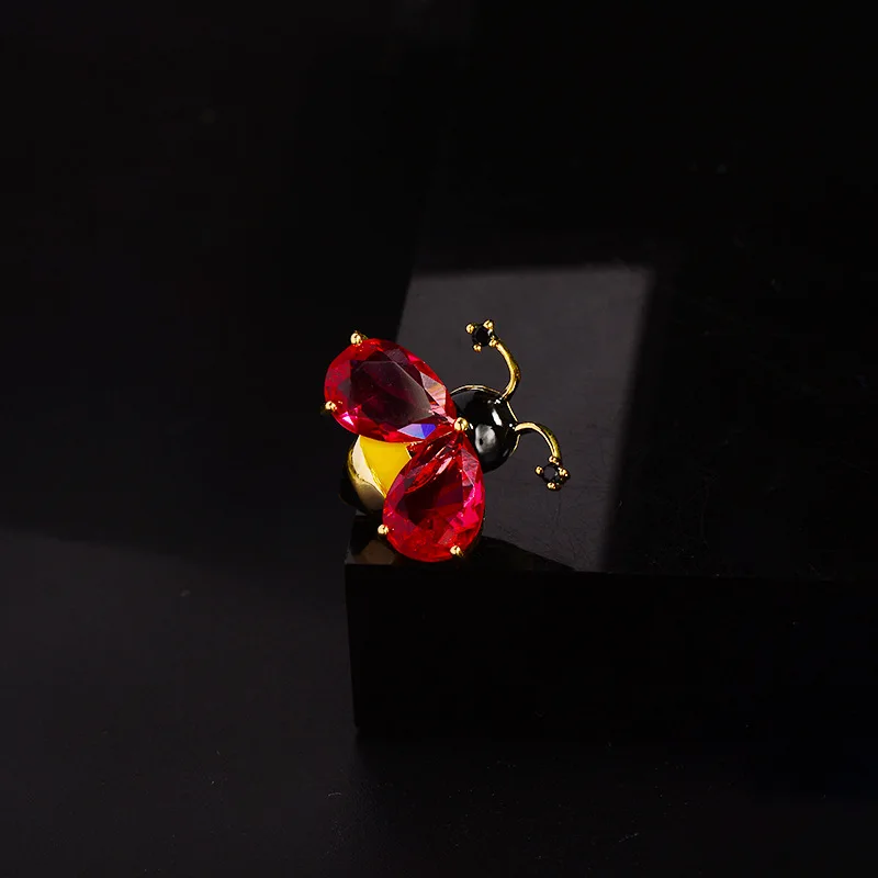 เข็มกลัดรูปผึ้งน่ารัก 1 ชิ้น ส - Women'S Accessories Trends 2026 บทวิจารณ์และราคา
