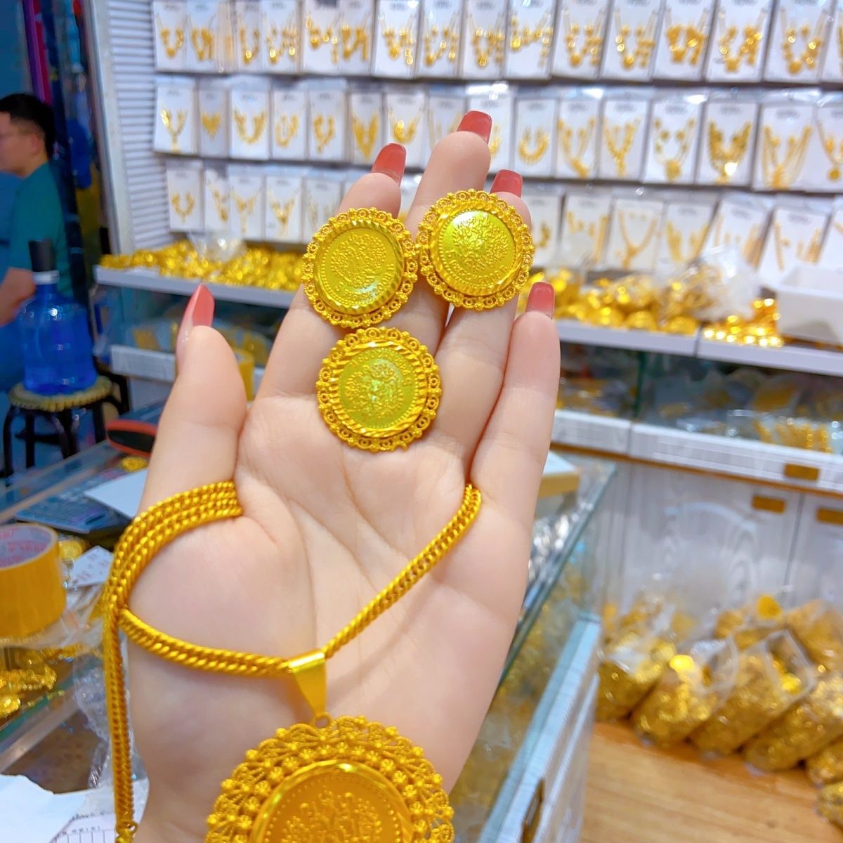 ใหม่24K เครื่องประดับดูไบเจ้าส - Women Accessories Dubai บทวิจารณ์และราคา